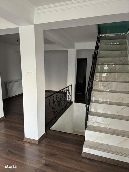 Casă cu 4 camere cu Teren 155 Mp în Tecuci