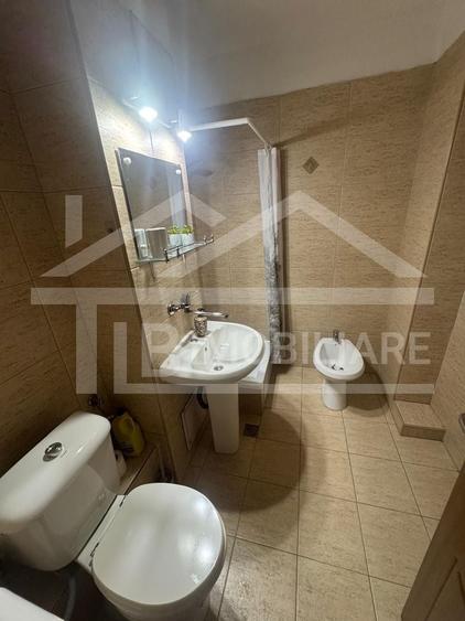 Apartament cu 2 camere decomandat în Tudor