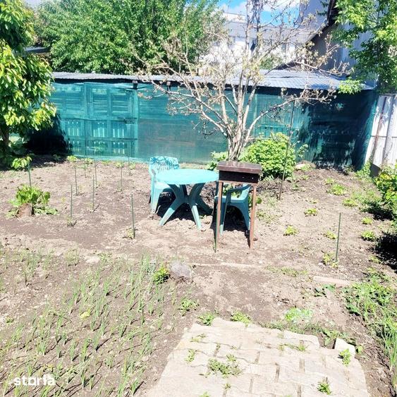 Casă cu 1 camere cu Teren 80 Mp în Lazaret