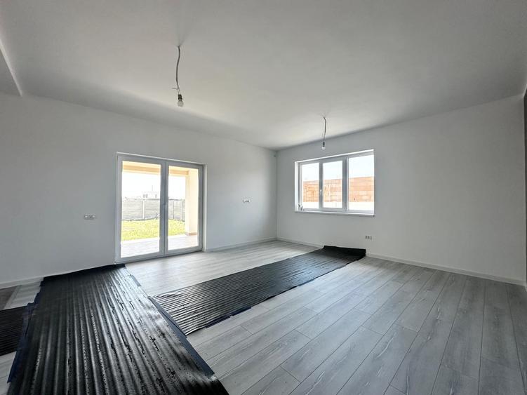 Casa Individuala 4 camere - Mosnita Noua zona Valery - 4