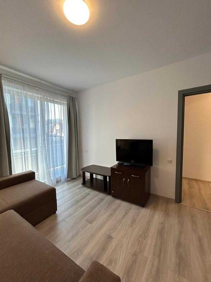 Apartament cu 2 camere semidecomandat în Florești