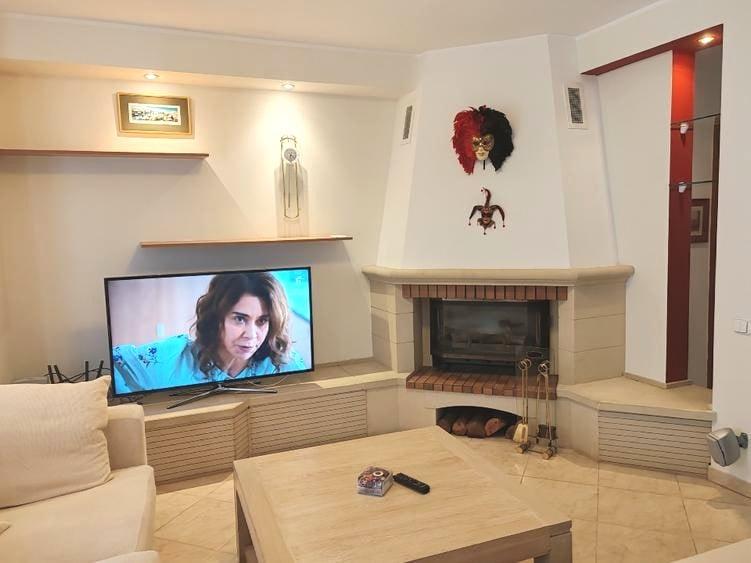 Casă individuală cu 5 camere cu Piscina în Corbeanca