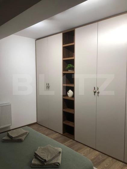 Apartament cu 3 camere decomandat, mobilat în Libertății