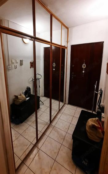 Garsonieră semidecomandată în Lipovei