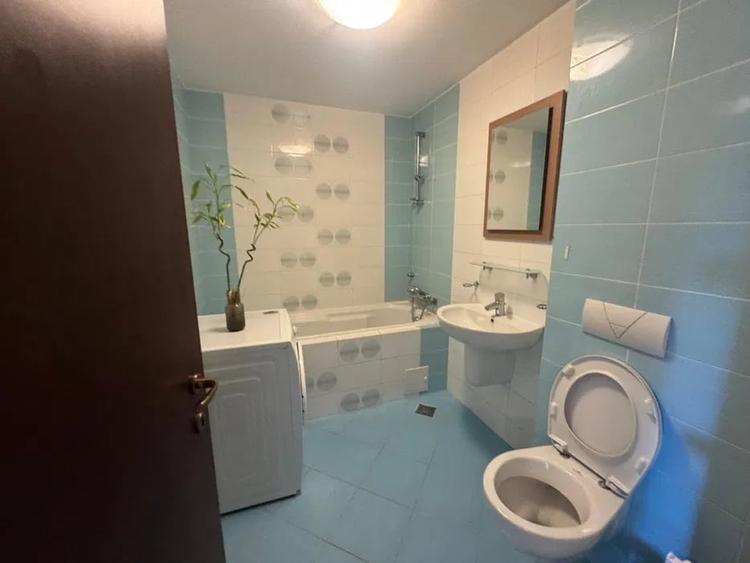 Apartament cu 2 camere semidecomandat, mobilat în Sisești