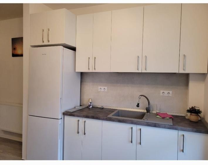 Apartament cu 2 camere semidecomandat în Lazaret