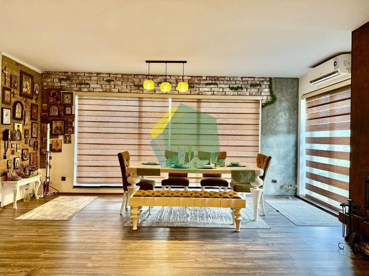 Duplex cu 5 camere cu Piscina în Ferme