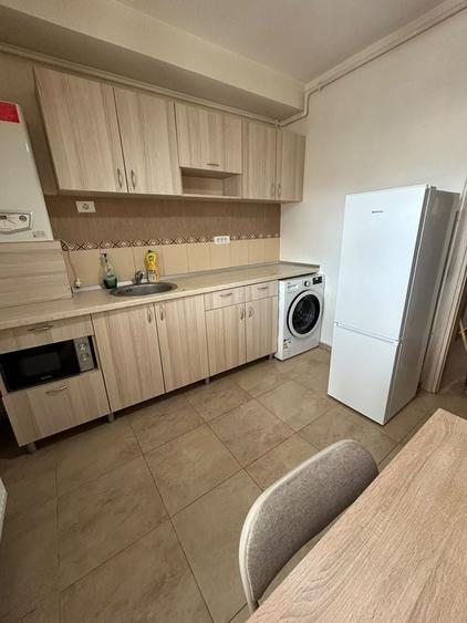 Garsonieră decomandată în Runcu