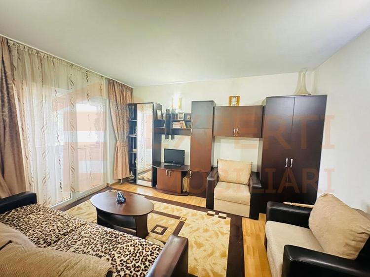 Apartament cu 2 camere decomandat, mobilat în Dacia
