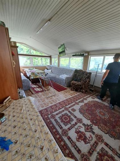 Casă cu 6 camere cu Canalizare în Bucium
