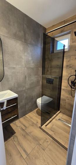 Duplex cu 4 camere cu Canalizare în Apahida