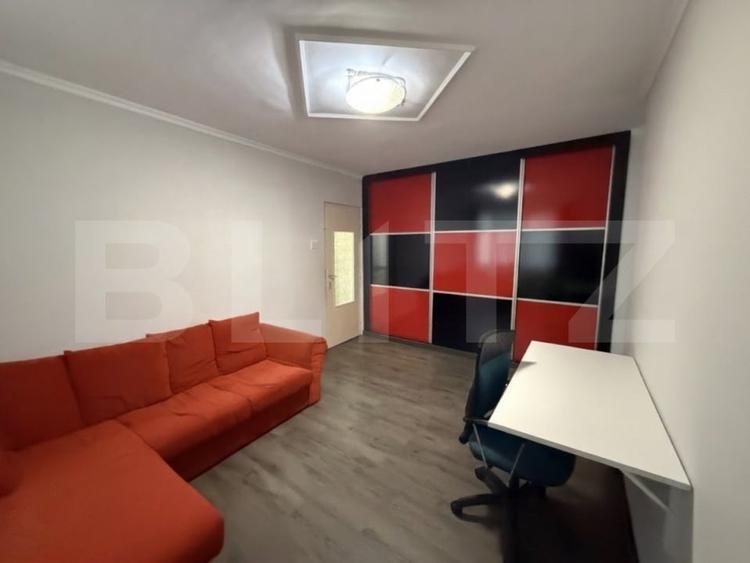 Apartament cu 2 camere semidecomandat, mobilat în Carpați 1