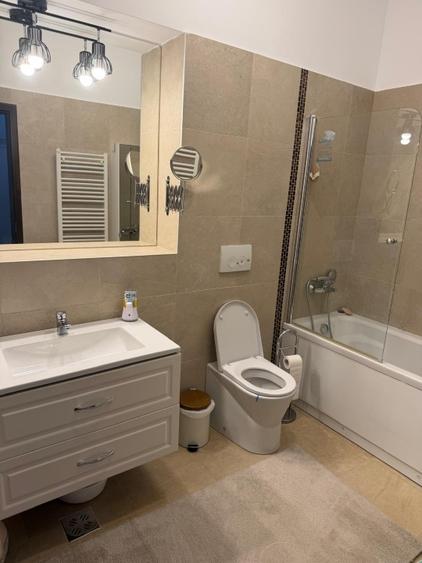 Apartament cu 4 camere, mobilat în Iris