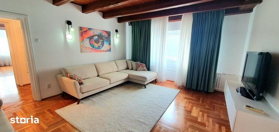 Apartament cu 2 camere decomandat în Aviatorilor