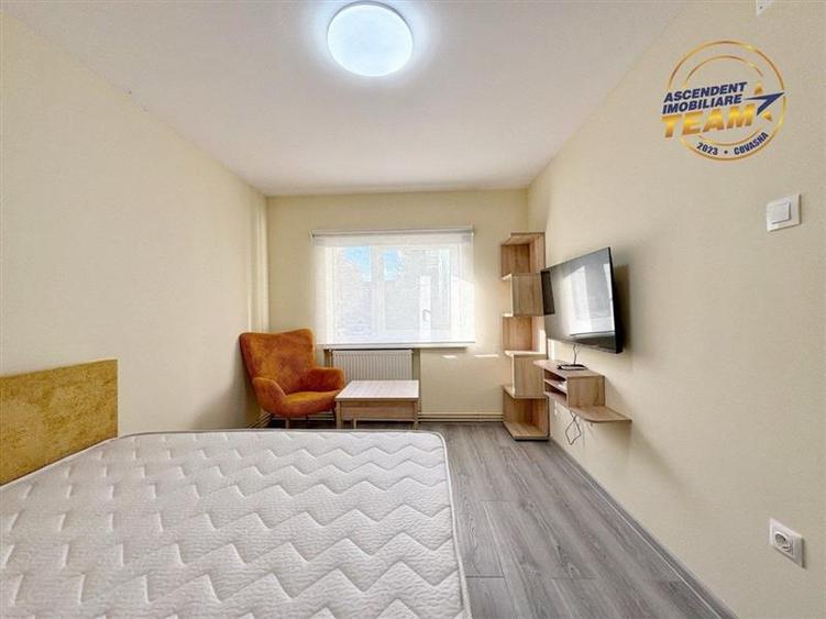 Apartament cu 2 camere nedecomandat, mobilat în Lenin