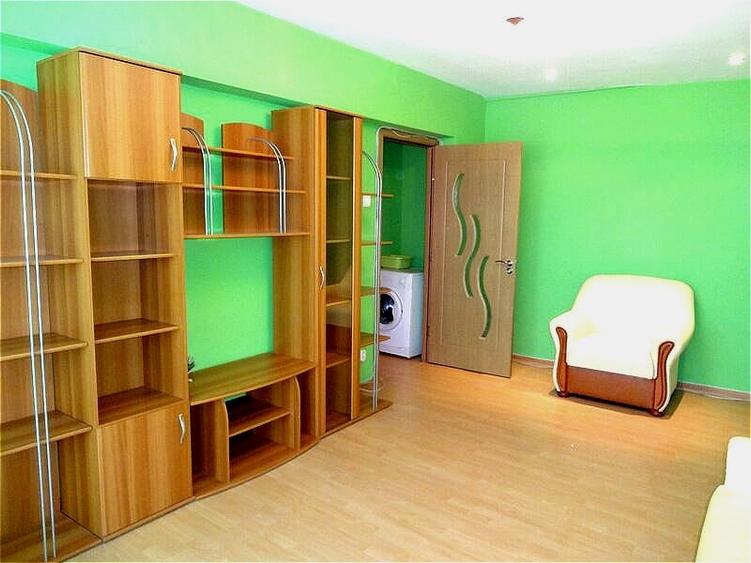 Apartament cu 2 camere decomandat, mobilat în Vitan
