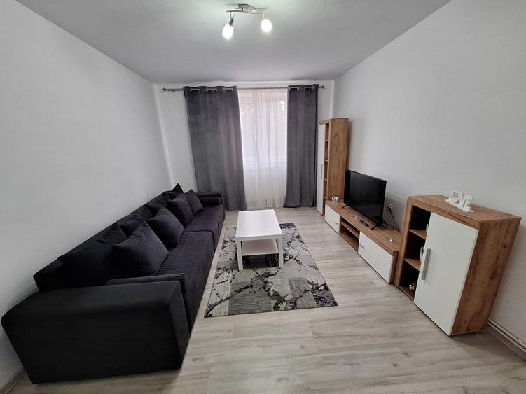 Apartament cu 2 camere semidecomandat în Luncă