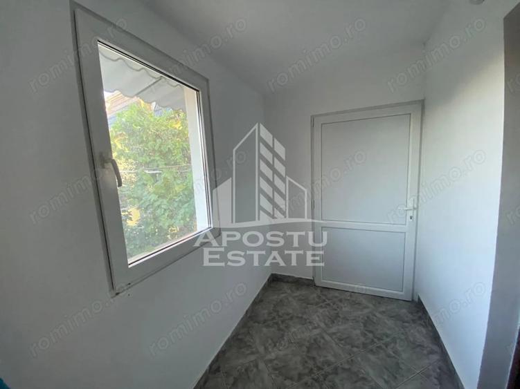 Casă cu 2 camere cu Teren 150 Mp în Ghiroda