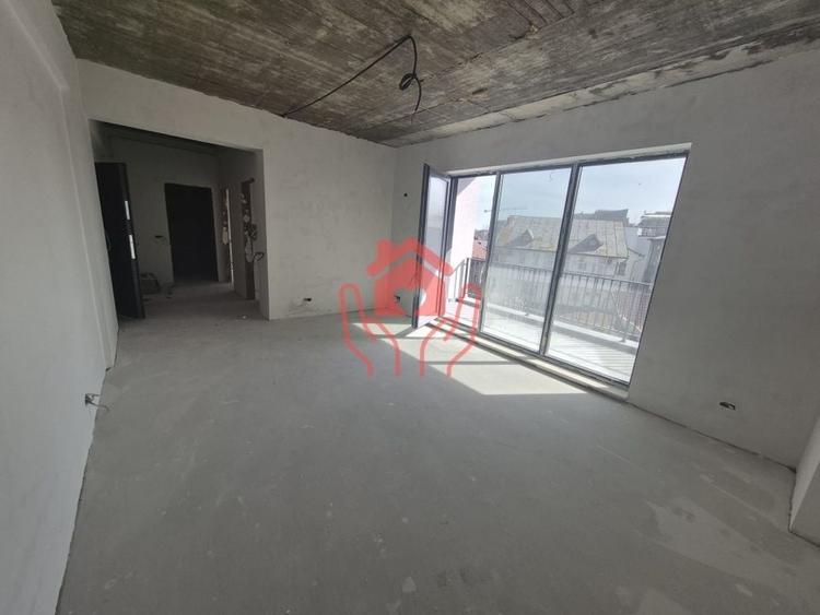 Apartament cu 2 camere semidecomandat în Eminescu