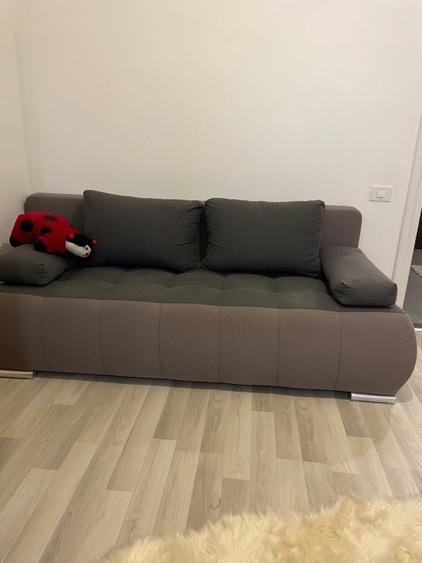 Garsonieră decomandată, mobilată în Roșu