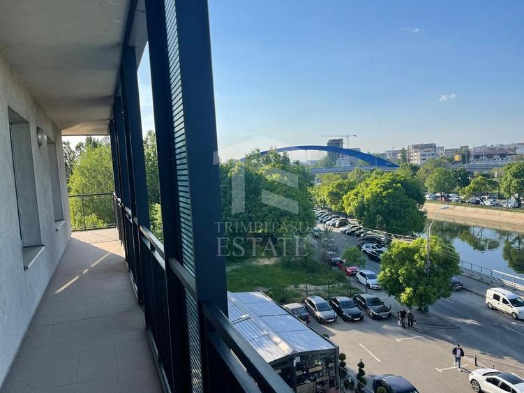 Apartament cu 3 camere decomandat, mobilat în Mihai Bravu