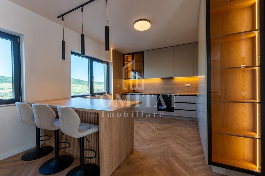 Duplex cu 4 camere cu Canalizare în Chinteni