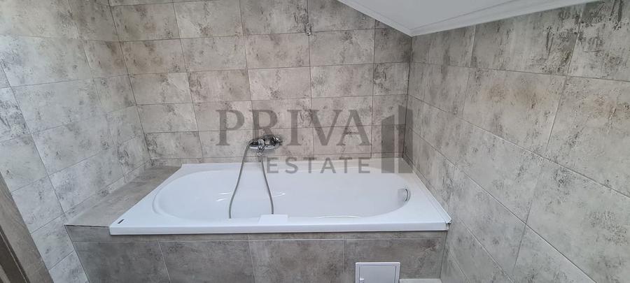 Apartament cu 3 camere decomandat, mobilat în Girocului