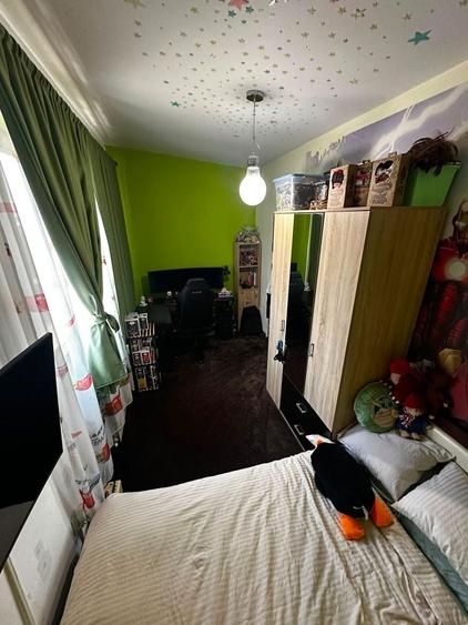 Duplex cu 8 camere cu Canalizare în Ciorogârla