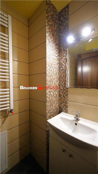 Apartament cu 3 camere decomandat în Ultracentral