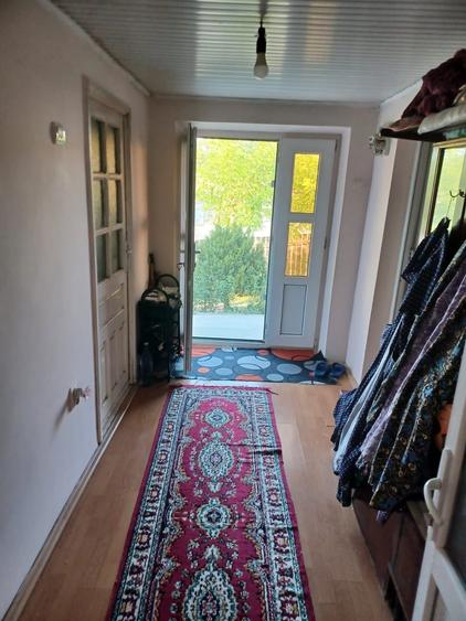 Casă cu 3 camere în Central