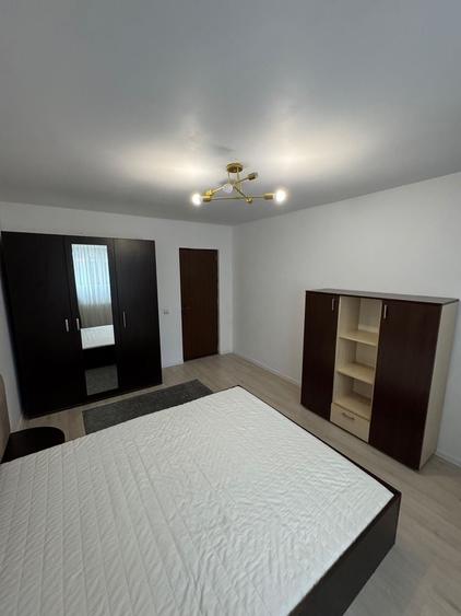 Apartament cu 2 camere decomandat în Regie