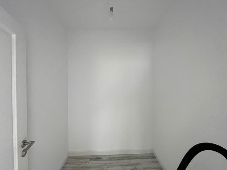 Duplex cu 3 camere cu Canalizare în Moșnița Nouă