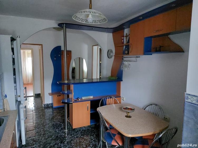 Apartament cu 4 camere decomandat în Ocna Mureș