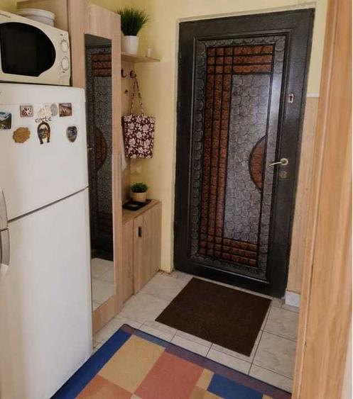 Apartament cu 2 camere semidecomandat în Rogerius