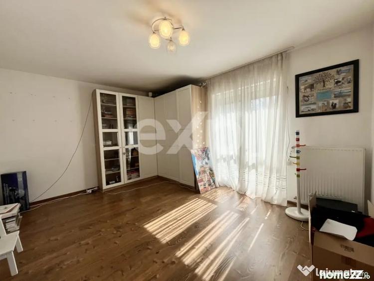 Casă cu 7 camere cu Teren 520 Mp în Corbeanca