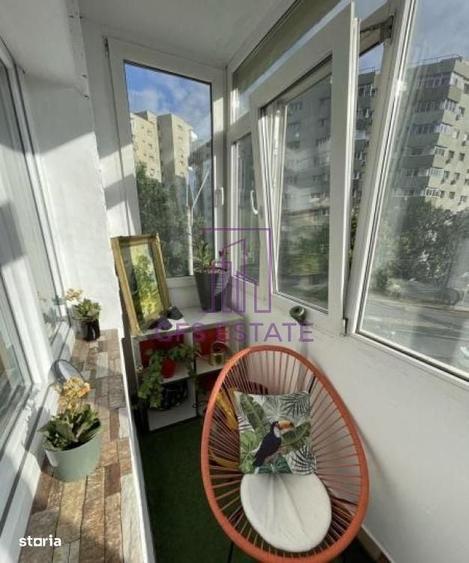Apartament cu 3 camere semidecomandat în Central