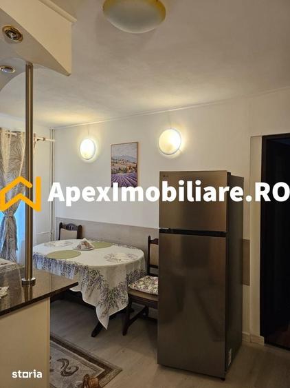 Apartament cu 2 camere decomandat în Vitan