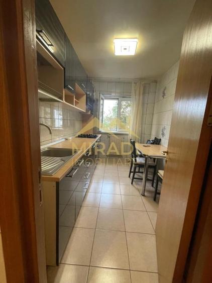 Apartament cu 2 camere, mobilat în Ștefan cel Mare