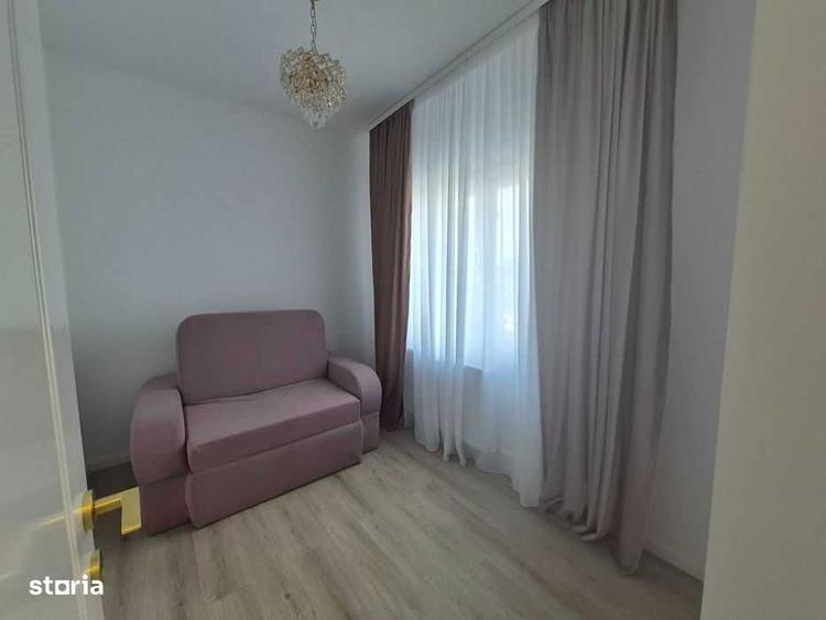 Casă cu 4 camere cu Canalizare în Domnești