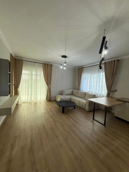 Casă cu 3 camere în Central
