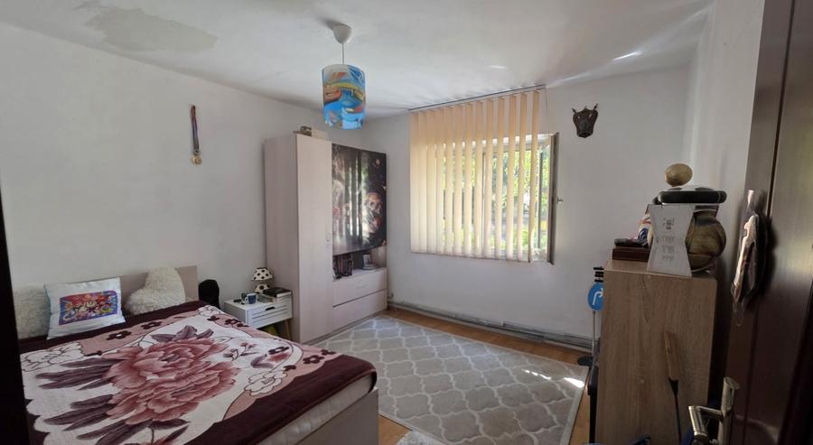 Apartament cu 3 camere decomandat, mobilat în Fabric