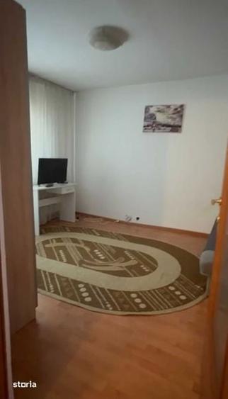 Garsonieră decomandată în Gării