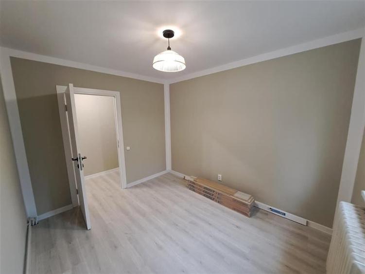Apartament cu 4 camere decomandat, mobilat în Mănăștur