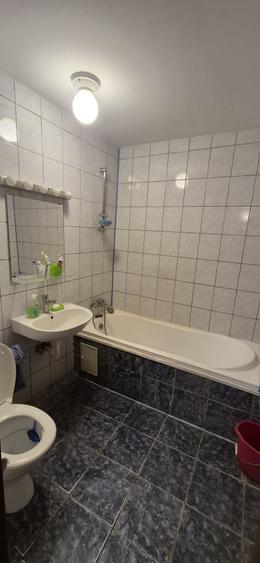 Apartament cu 3 camere, mobilat în 1 Decembrie 1918
