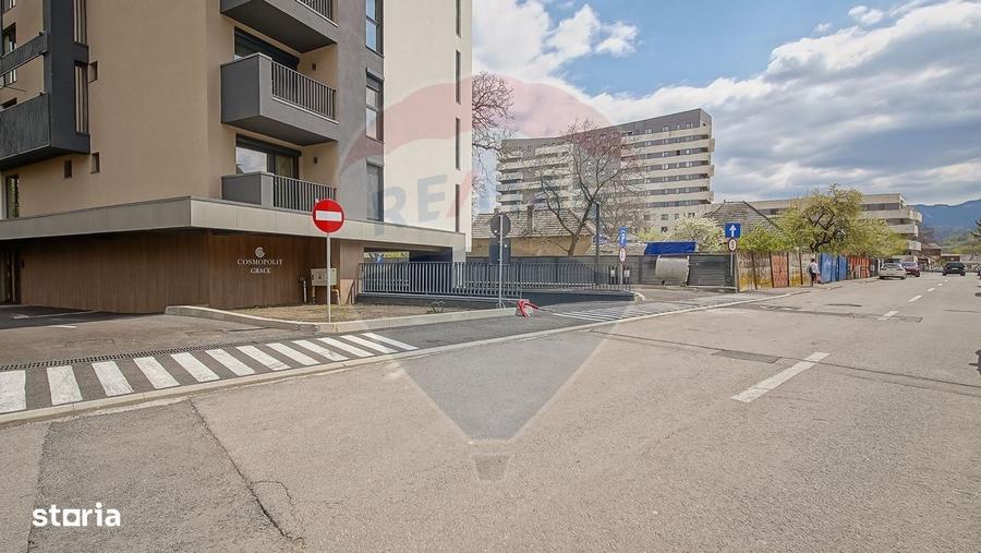 Garsonieră decomandată, mobilată în Răcădău