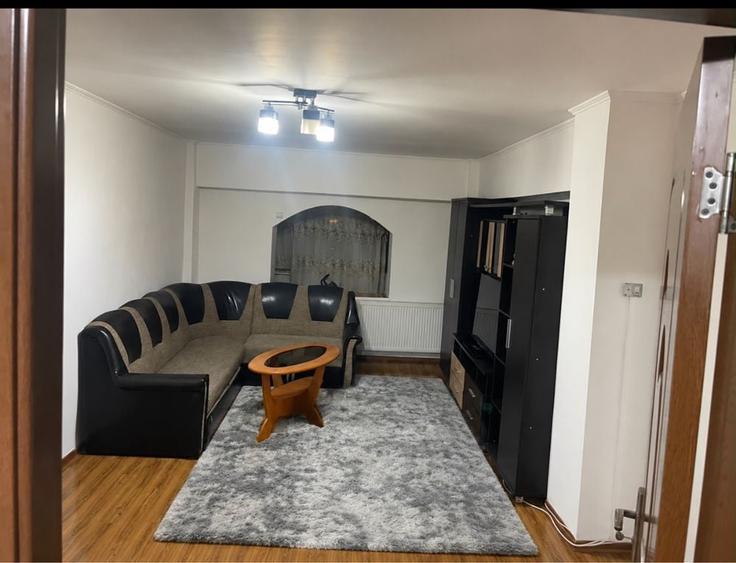 Inchiriez apartament 2 camere - 5