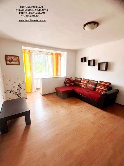 Apartament cu 3 camere semidecomandat, mobilat în Central