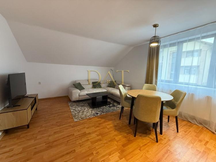 Apartament cu 2 camere decomandat, mobilat în Europa