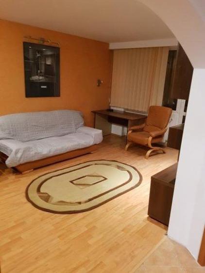 Vanzare apartament 3 camere Lacul Tei - 1