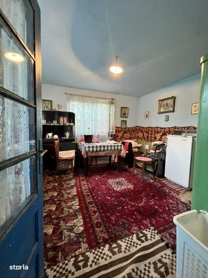 Casă cu 4 camere în Pata